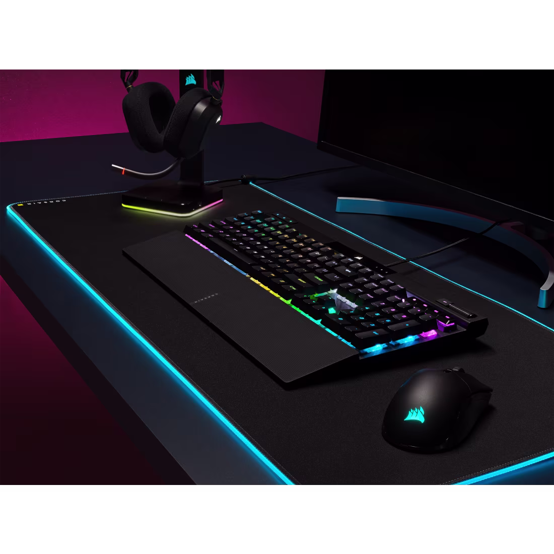 K70 RGB PRO Mechanical Gaming Keyboard with PBT DOUBLE SHOT PRO Keycaps - View image 31